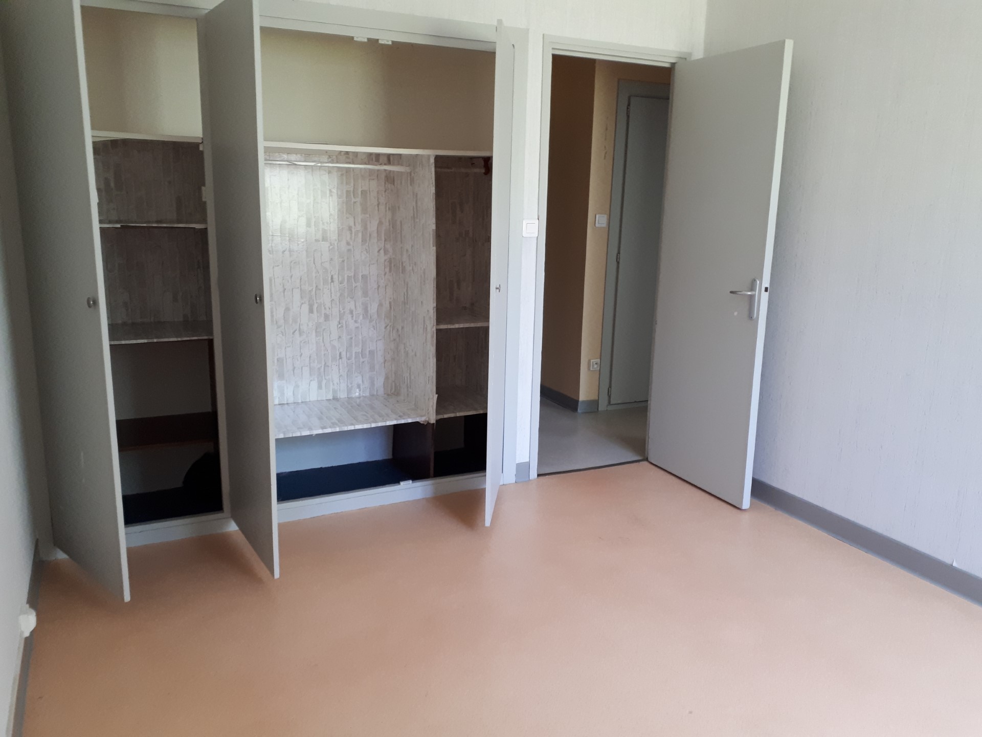 image bien 1 Bien à acheter 1